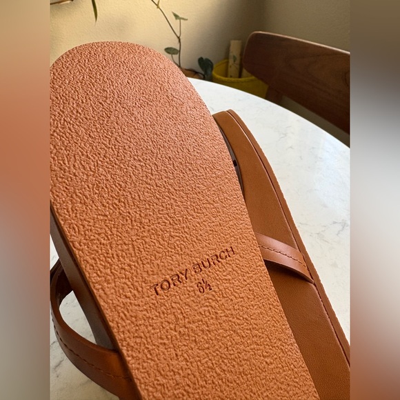 Tory Burch Thong Sandal 6.5 Brand NEW - Picture 10 of 10